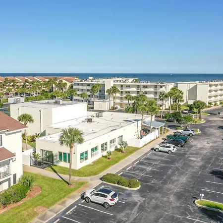 Beautiful Home Near The Beach With Views Of The Atlantic Off The Private Balcony-3